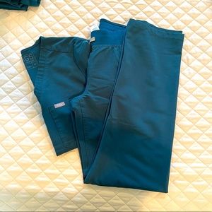 Figs Caribbean Blue scrub set